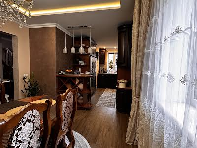 дом по адресу Юрия Федьковича ул., 76
