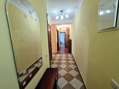 квартира за адресою Михайла Бойчука вул. (Кіквідзе), 18-А