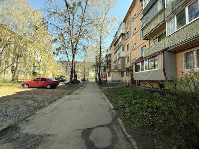 квартира за адресою Гната Хоткевича пров., 4