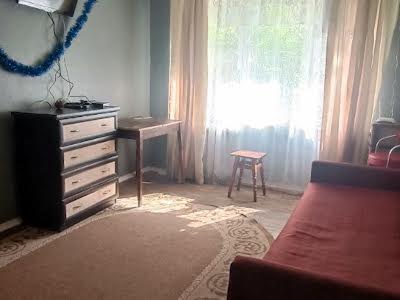 квартира по адресу Алишера Навои просп., 61