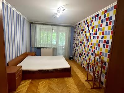квартира по адресу Украинской Победы ул. (Академіка Сахарова), 33