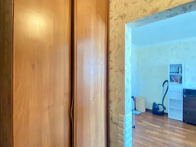 квартира за адресою Амвросія Бучми бульв., 8