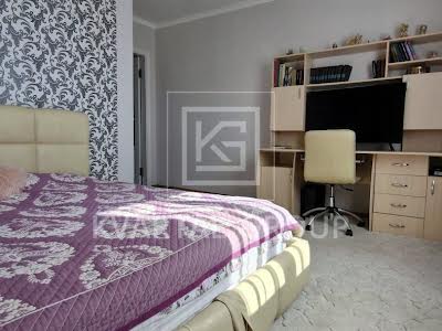 дом по адресу Вишнёвая ул., 2
