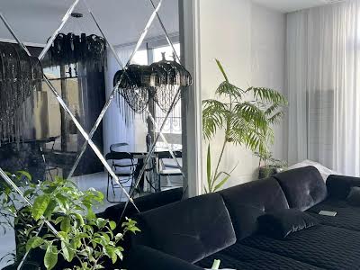 квартира за адресою Педагогічна вул., 23