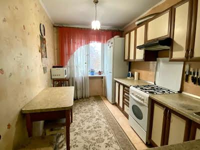 квартира за адресою Незалежності бульв. (50 років Жовтня), 12