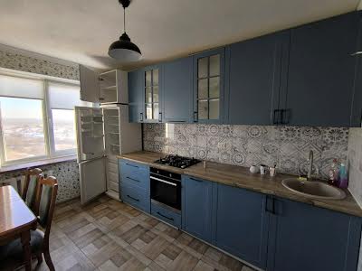 квартира по адресу Червоной Калины просп., 112