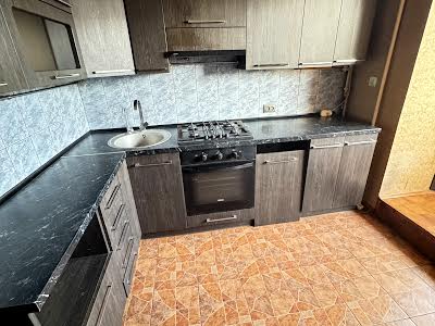 квартира по адресу Героїв Десантників ул., 9