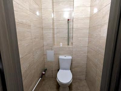квартира за адресою Ревуцького вул., 42 Б