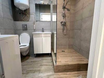 квартира за адресою Салютна вул., 2