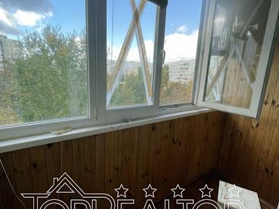 квартира за адресою Нескорених вул. (Героїв Праці), 4б