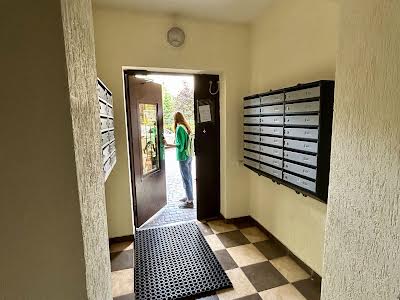 квартира за адресою Калинова вул., 7