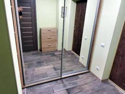 квартира за адресою Соломії Крушельницької вул., 13