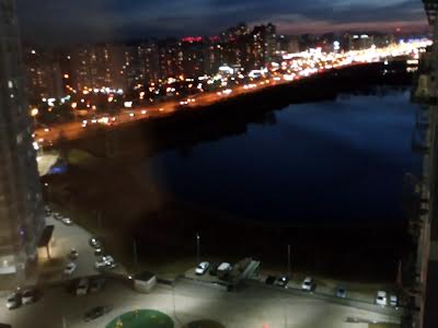 квартира за адресою Ревуцького вул., 40-В