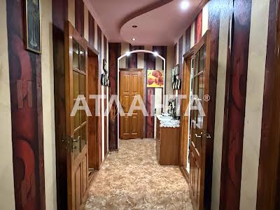 квартира за адресою Ярослава Баїса вул. (Володимира Висоцького), 8