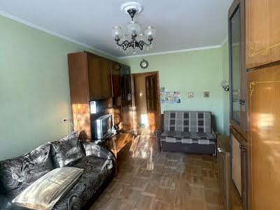 квартира за адресою Панаса Мирного вул., 30