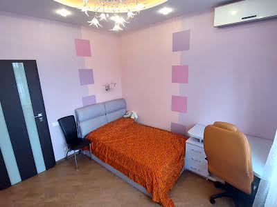 квартира за адресою Ковальська вул. (Скороходова), 92