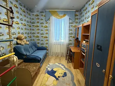 дом по адресу Шкільна