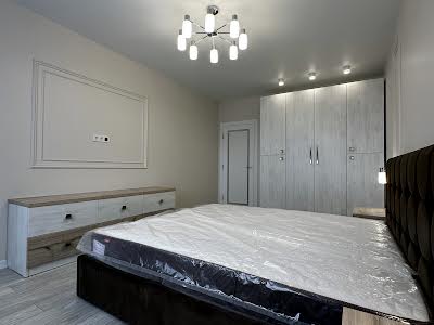 квартира по адресу Росевая ул., 18а