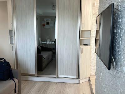 квартира по адресу Амвросия Бучмы бульв., 4
