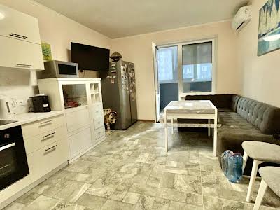 квартира за адресою Ревуцького вул., 54