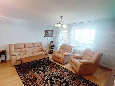 квартира за адресою Дмитра Чижевського вул. (Петра Чаадаєва), 2-Б