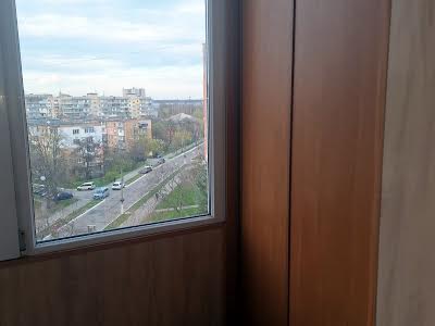 квартира по адресу Днепровская ул., 9