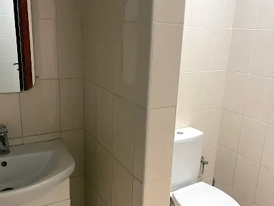 комерційна за адресою Академіка Заболотного вул., 3