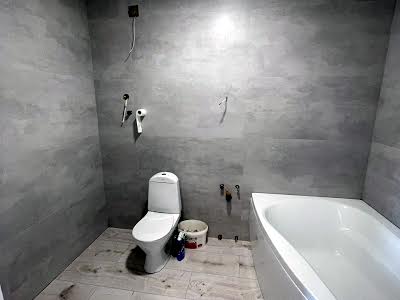 квартира по адресу Топольная ул., 4г