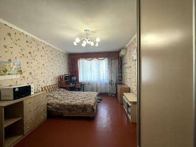квартира по адресу Героев Днепра ул., 75