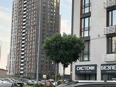 квартира за адресою Дніпровська наб., 16 Г