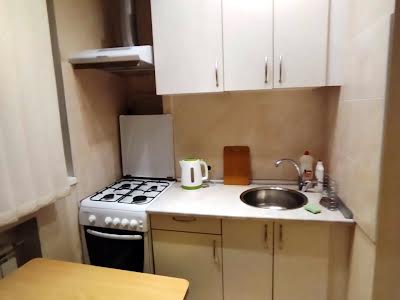 квартира за адресою Металургів просп., 12