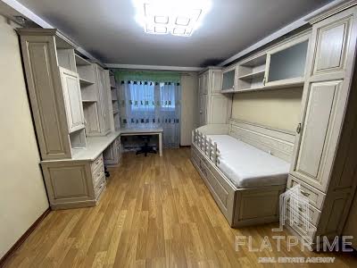 квартира за адресою Авіаконструктора Антонова вул., 8-А