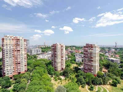 квартира за адресою Старонаводницька вул., 6б