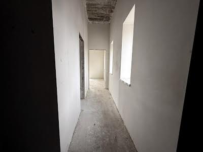 комерційна за адресою Соборна вул., 107