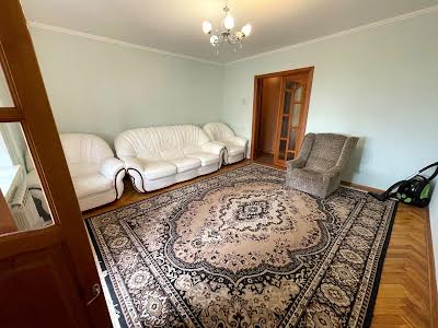 квартира за адресою Смілянська вул., 8/13