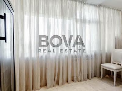 квартира за адресою Кропивницького вул., 8