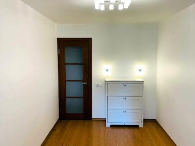 квартира по адресу Героев Крут ул. (Фурманова), 10