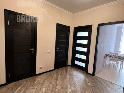 квартира за адресою Регенераторна вул., 4 к5