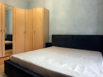 квартира по адресу Богдана Хмельницкого ул., 9