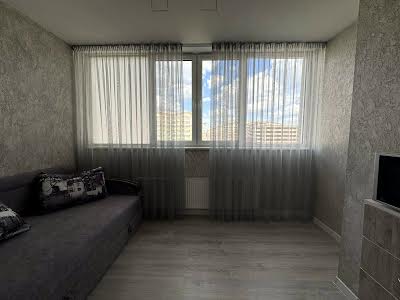 квартира за адресою Боголюбова вул., 33