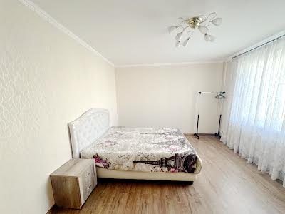 квартира за адресою Миколи Бажана просп., 24/1