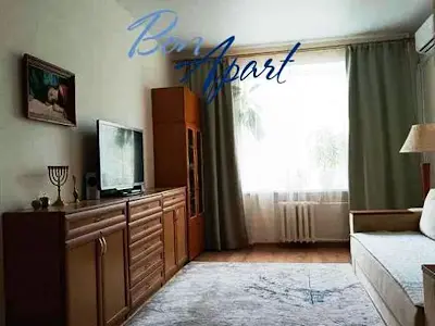 квартира за адресою Івана Світличного вул. (Петровського), 6