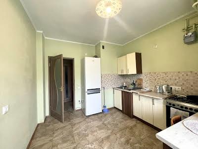 квартира по адресу Стрыйская ул., 202
