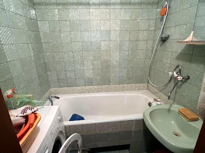 квартира по адресу Зои Гайдай ул., 10