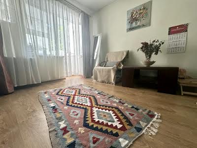 квартира за адресою Київ, Почайнинська вул., 13/9