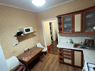 квартира по адресу Ларисы Руденко ул., 15/14