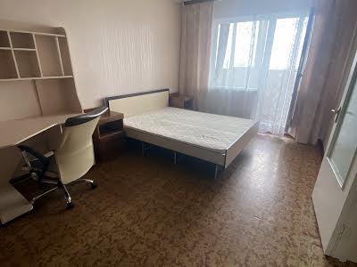 квартира за адресою Академіка Глушкова просп., 43