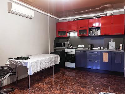 квартира за адресою Теплична вул., 38
