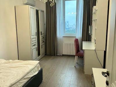 квартира за адресою Світла вул., 3д