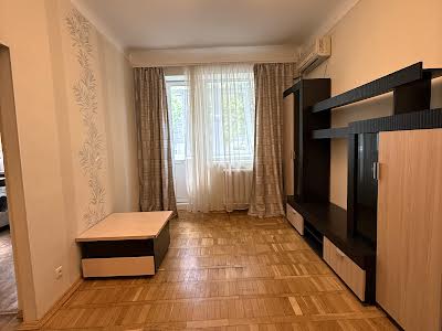 квартира за адресою Машинобудівна вул., 34